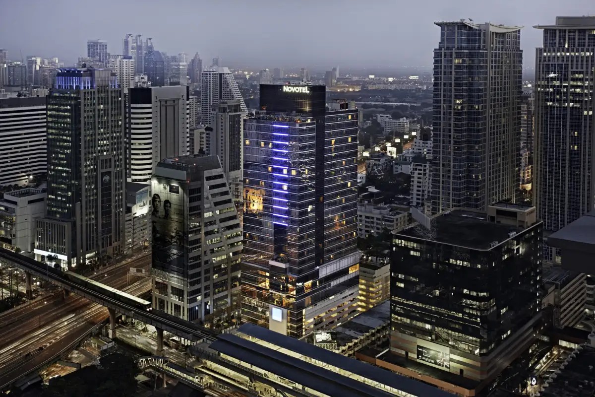 FOUR POINTS BY SHERATON BANGKOK PLOENCHIT (EX. NOVOTEL BANGKOK PLOENCHIT SUKHUMVIT)