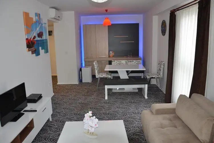 BEYHOUSE KONAKLAMA