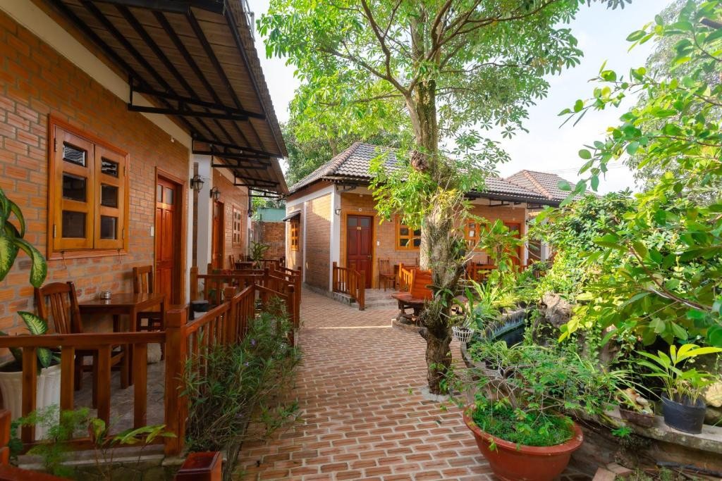 DUY NGOC RESORT