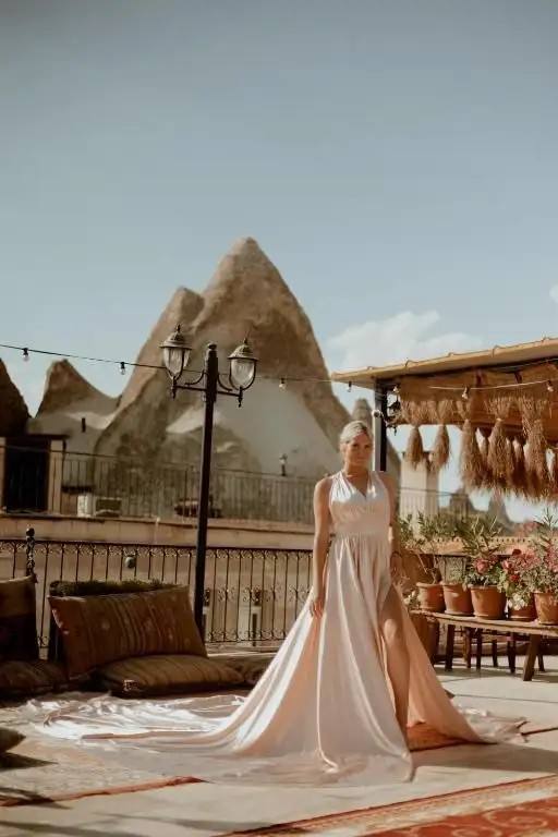 GOREME VALLEY CAVE HOUSE