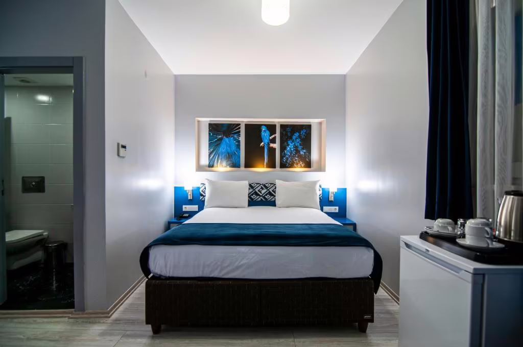 LAPIS INN HOTEL & SPA (EX. AMBASSADOR)