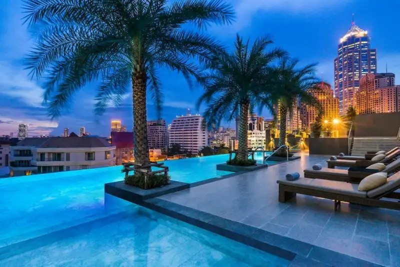 SURESTAY PLUS SUKHUMVIT SOI 2