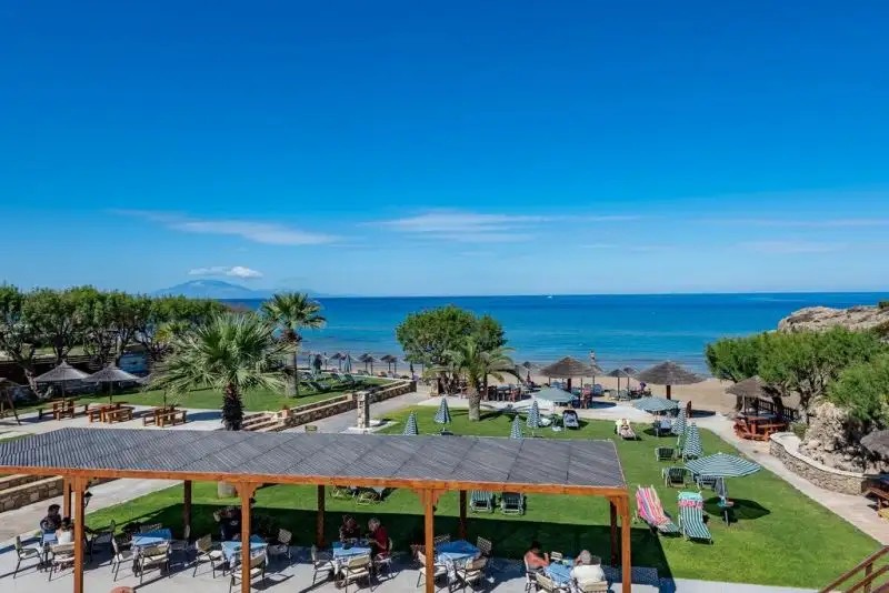 PLAKA BEACH RESORT