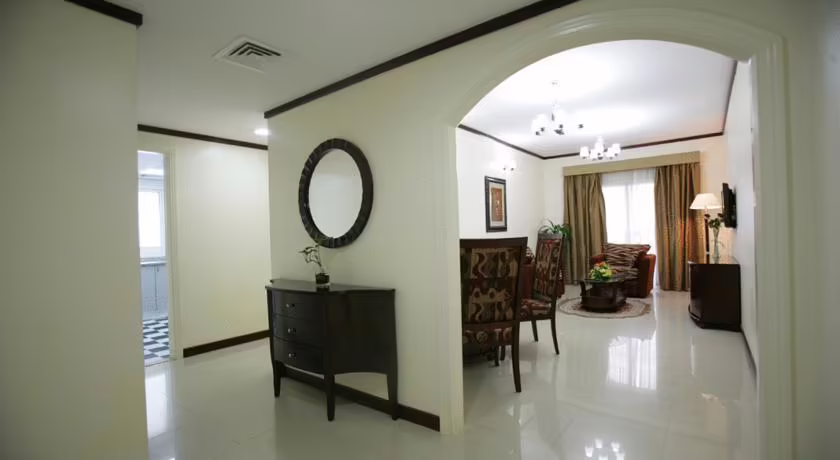 IMPERIAL HOTEL APARTMENTS