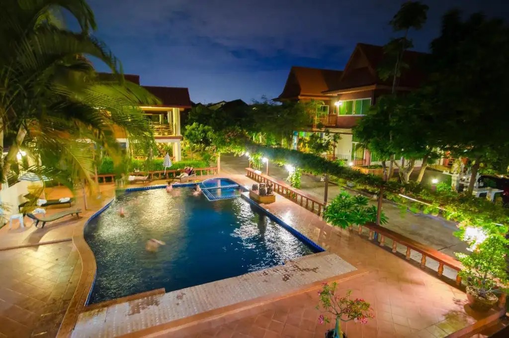 AVILA RESORT PATTAYA (EX. ICHECK INN JOMTIEN PATTAYA)