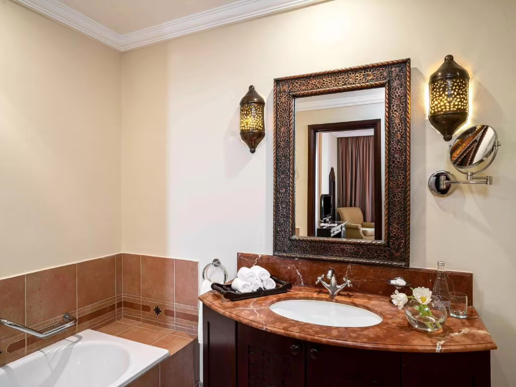 MERCURE GRAND HOTEL SEEF