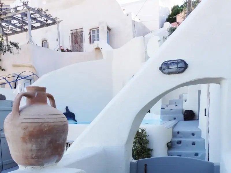TIMEDROPS SANTORINI MONUMENTAL HOUSES