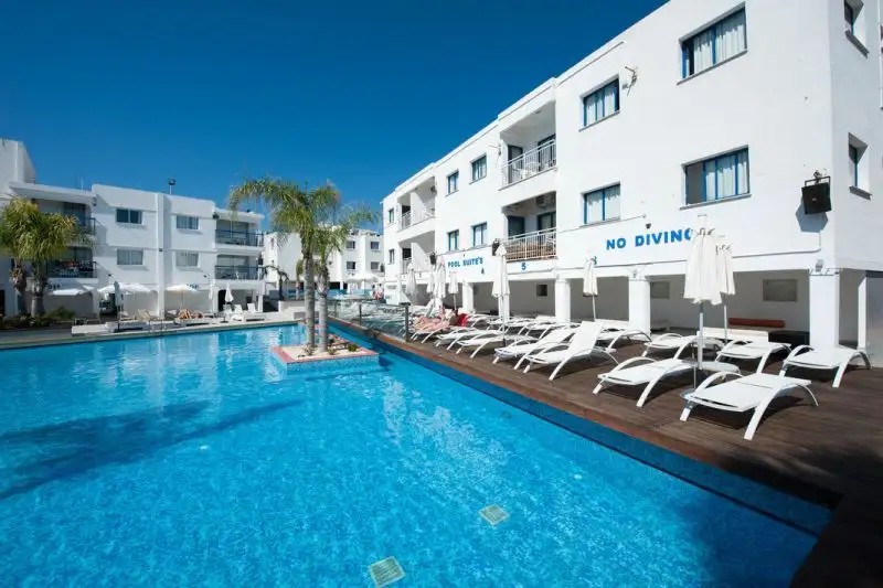 TSOKKOS HOLIDAY HOTEL APTS