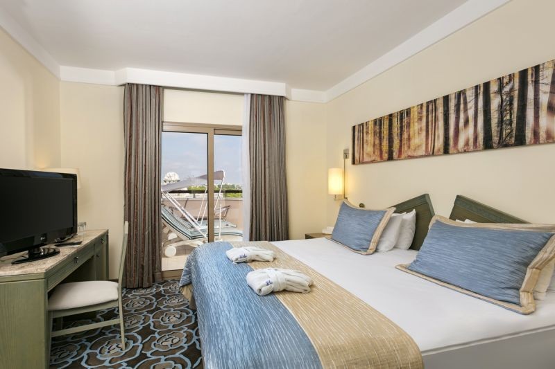 main building junior suite sea view