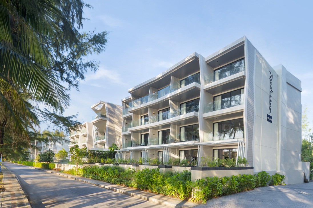 RADISSON BLU RESORT PHUKET MAI KHAO BEACH
