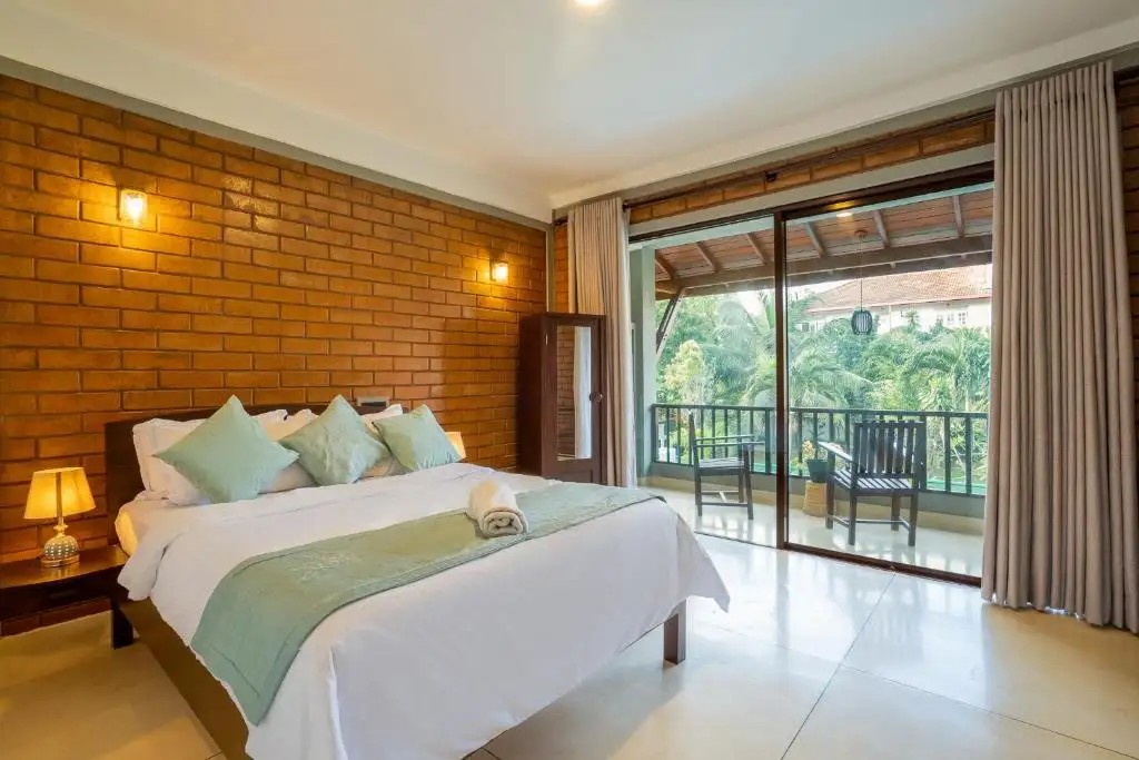 ANURAS ELEPHANAT HOTEL