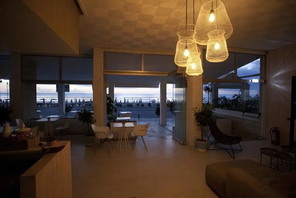 COSTANTIANA BEACH APT