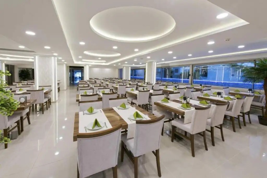 KLEOPATRA LIFE HOTEL