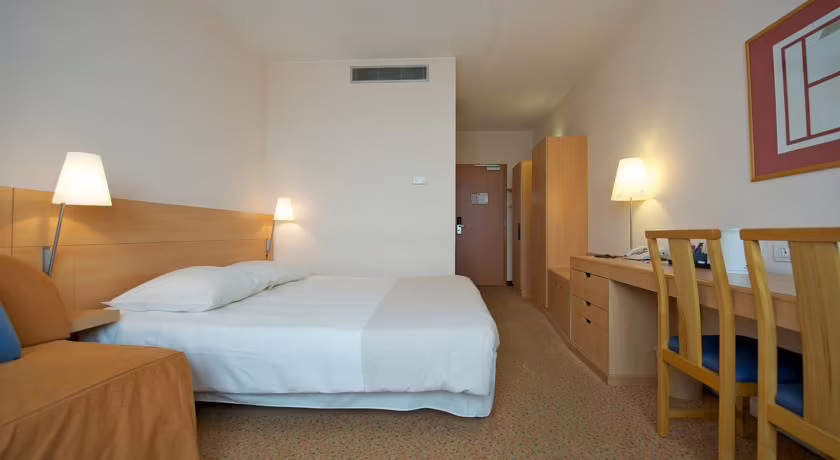 NOVOTEL TORINO CORSO GIULIO CESARE