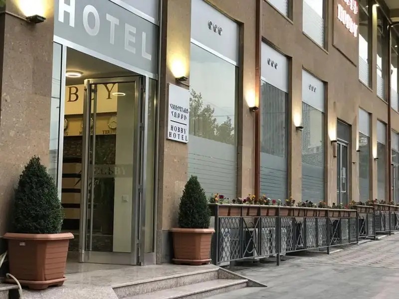 HOBBY HOTEL
