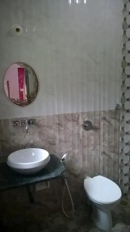 AMIGO GUEST HOUSE