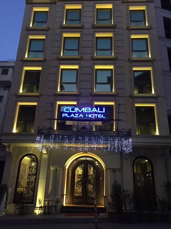 CUMBALI PLAZA