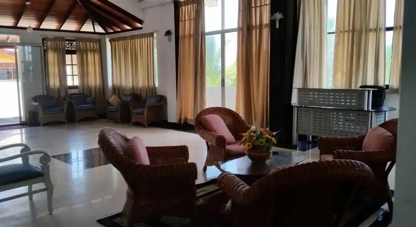 SARAH HOLIDAY RESORT