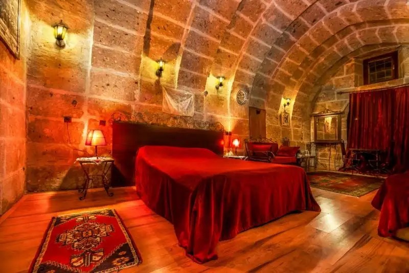 CAPPADOCIA ANTIQUE GELVERI CAVE