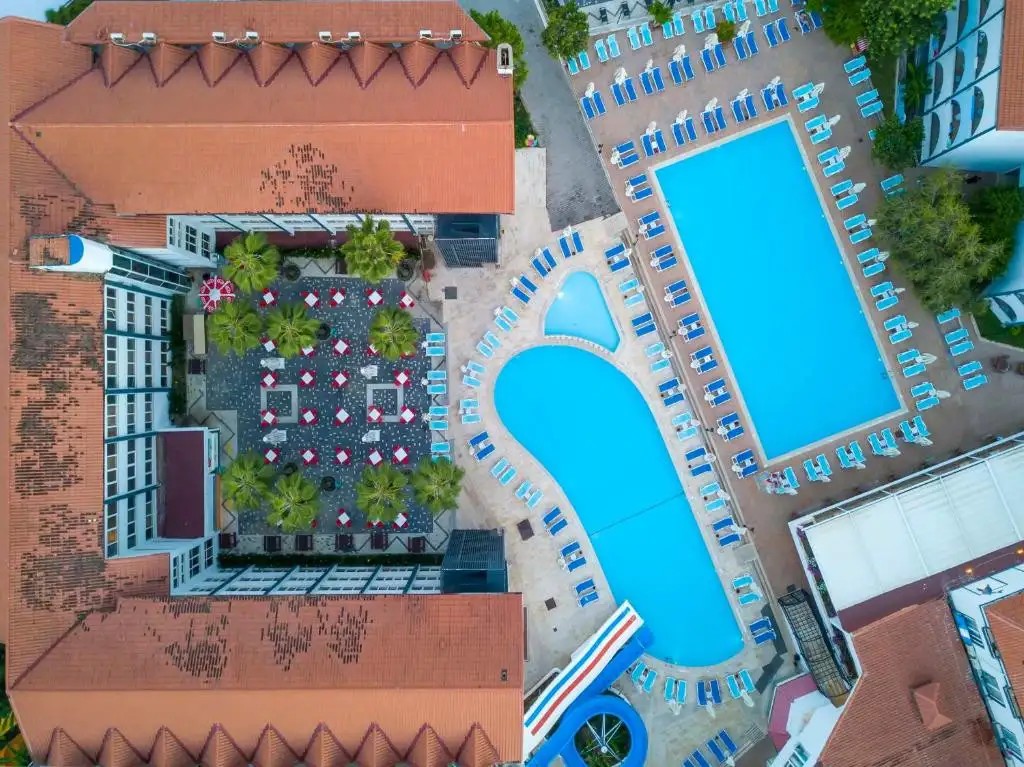 ARMAS BELLA SUN (EX. CLUB BELLA SUN HOTEL & SPA)