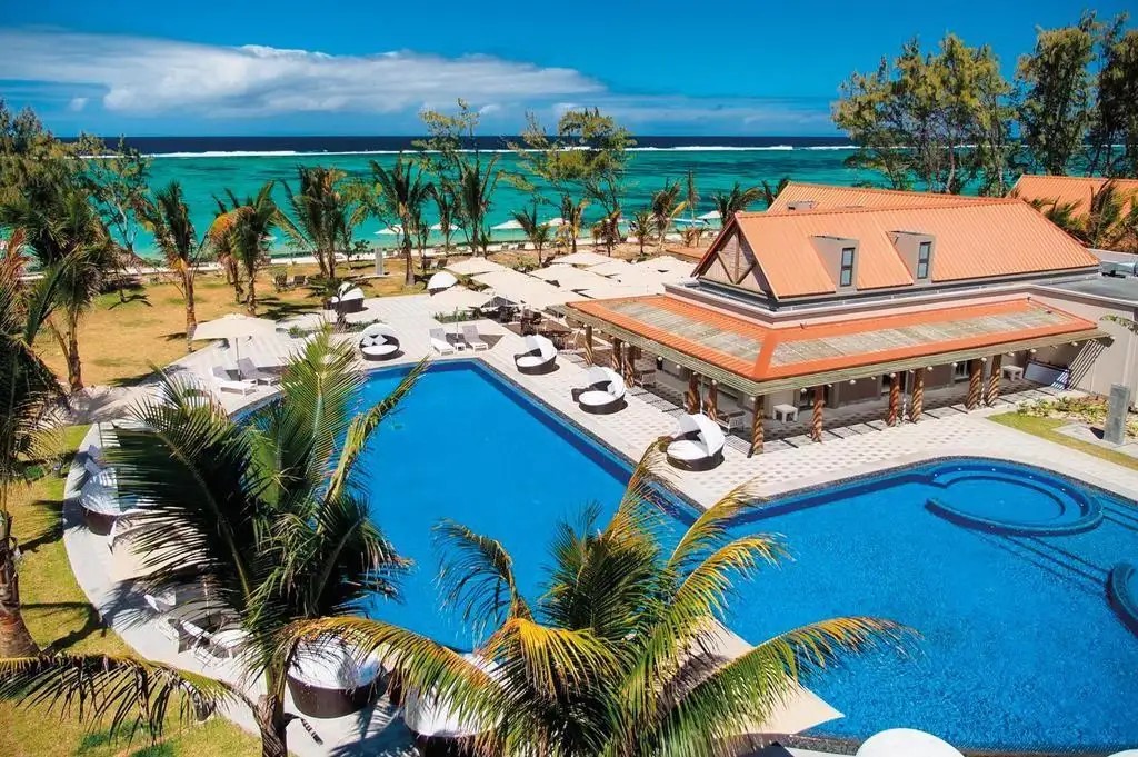 CRYSTALS BEACH RESORT & SPA