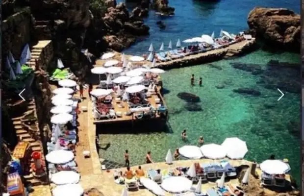 LAVIN SUITES HOTEL