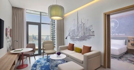 2 bedroom family sea view suite with balcony