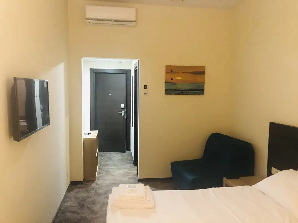 КОНТИНЕНТ ГАГРА