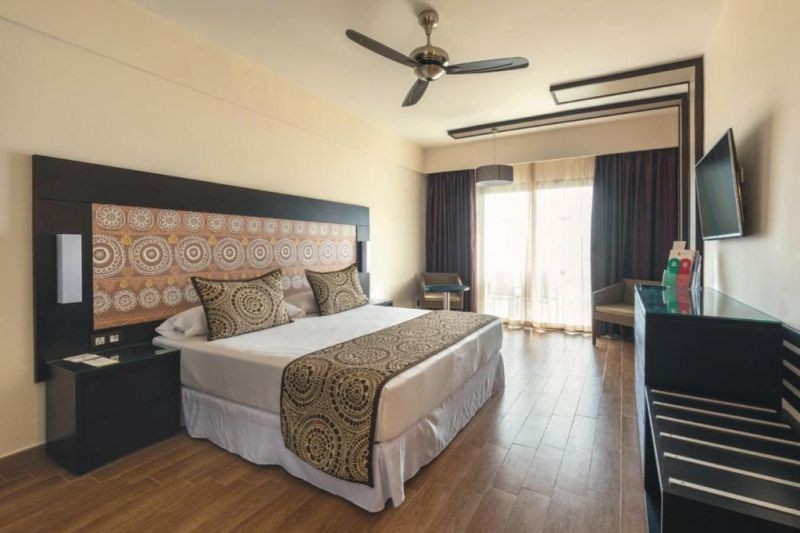 junior suite lateral sea view