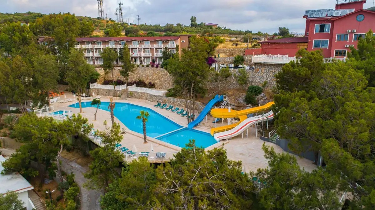 SENZA GARDEN HOLIDAY CLUB (EX. LARISSA HILL BEACH)