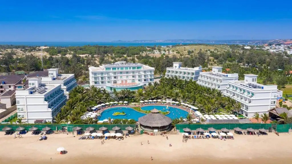 SAILING BAY BEACH RESORT & SPA (EX. DESSOLE SAILING BAY RESORT)