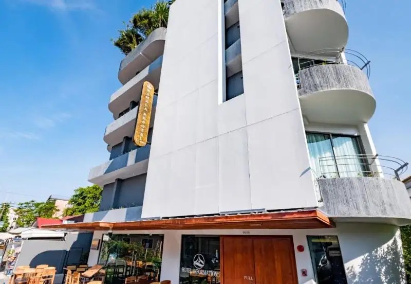 KAMALA RESOTEL