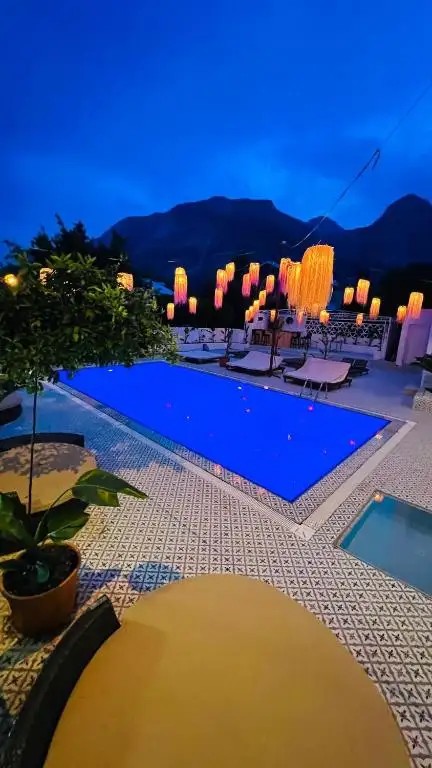 GULER HOTEL