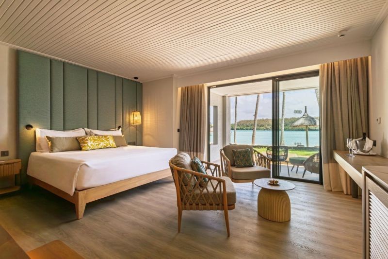 beach room honeymoon deal