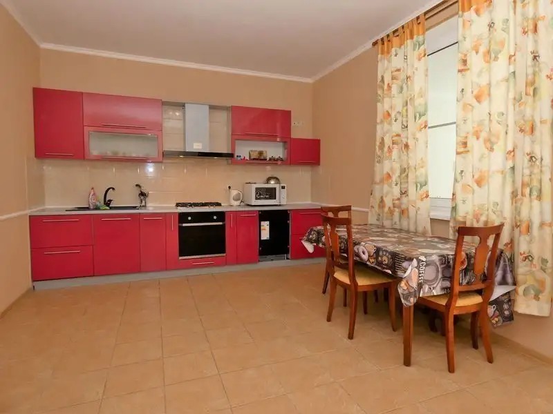 VELES HOUSE ДРУЖБЫ 15