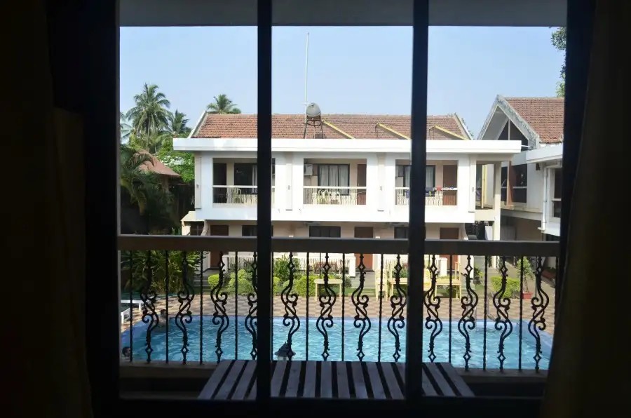 WHITE ORCHID RESORT