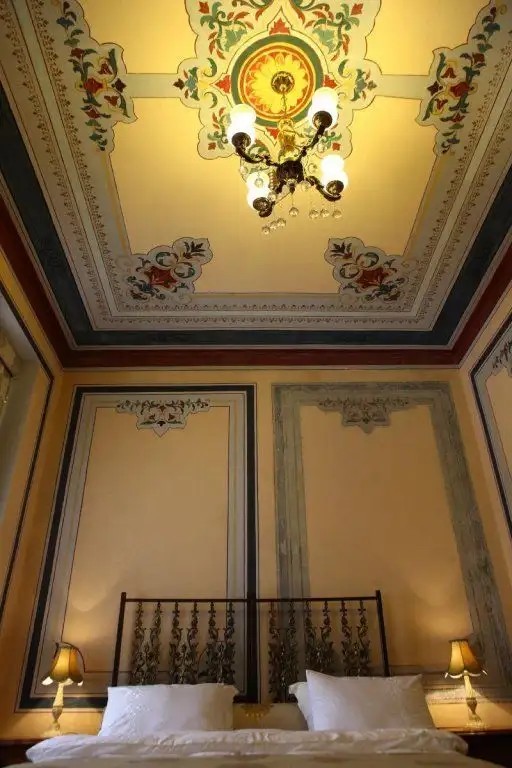 SARNIC BUTIK OTEL