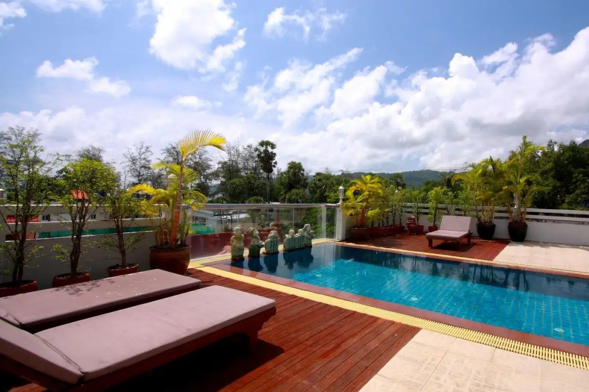 RAYABURI HOTEL PATONG