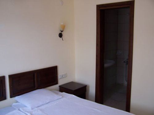 GUVEN HOTEL