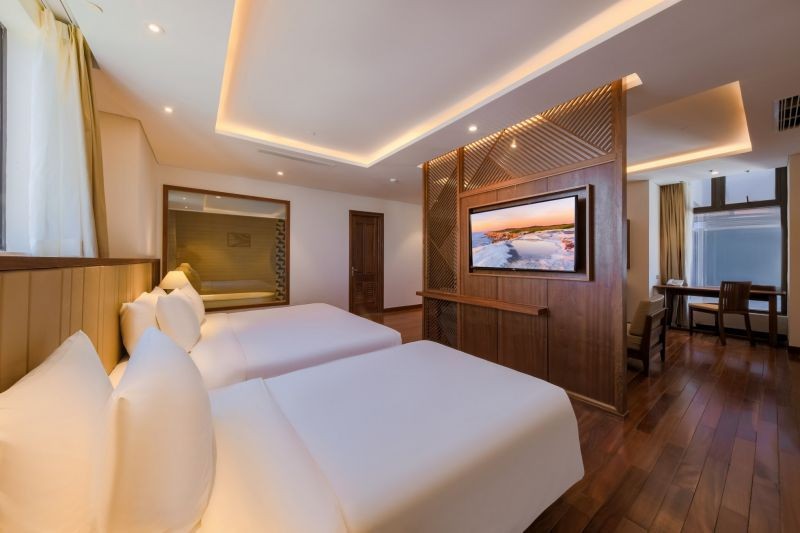 suite triple