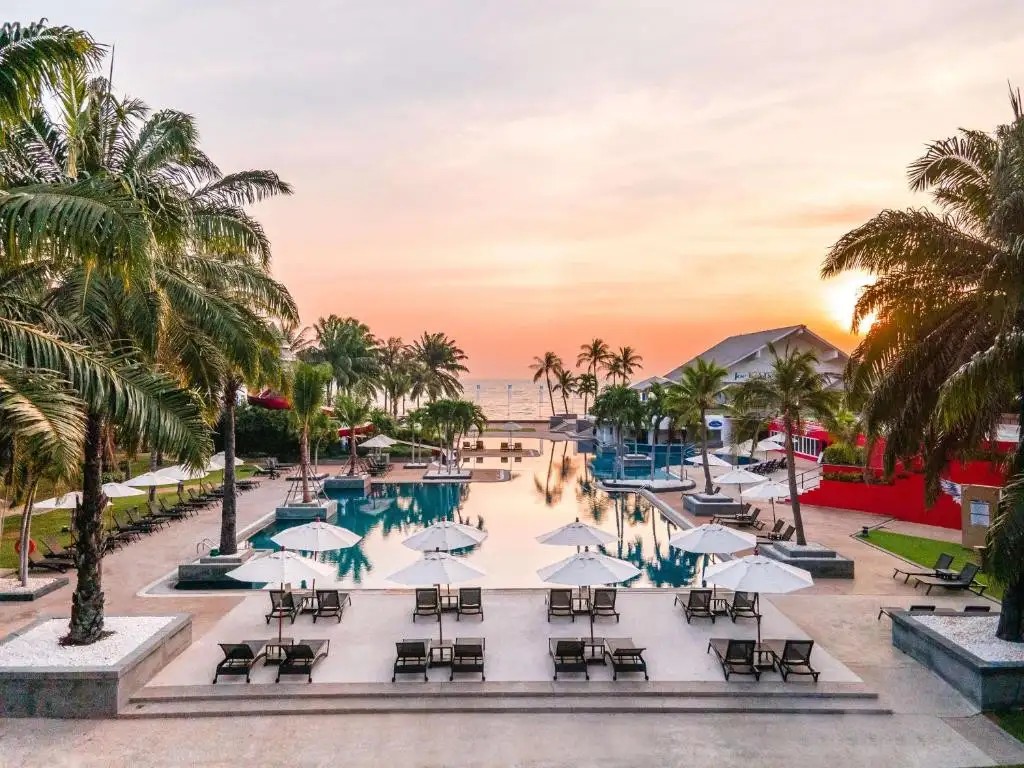 RADISSON RESORT & SPA HUA HIN