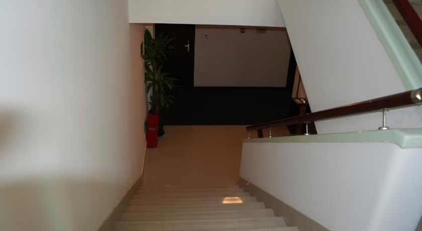 GOOD DREAM BUSINESS HOTEL SHANGHAI CHANGNING