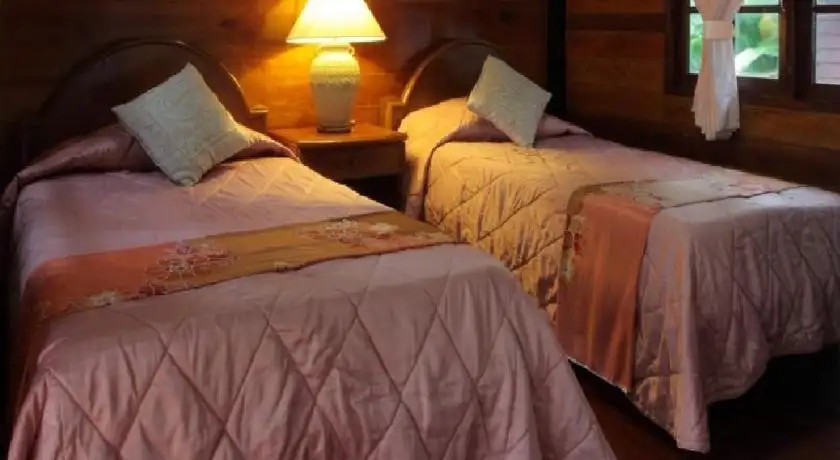 NAITHON BEACH RESORT