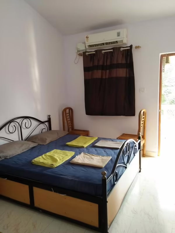 ELROY GUEST HOUSE