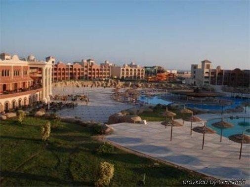 TIRANA AQUA PARK RESORT