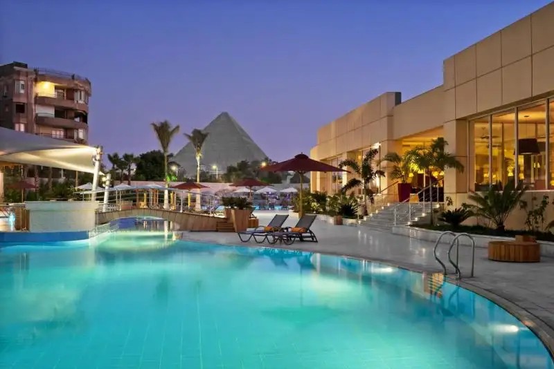LE MERIDIEN PYRAMIDS