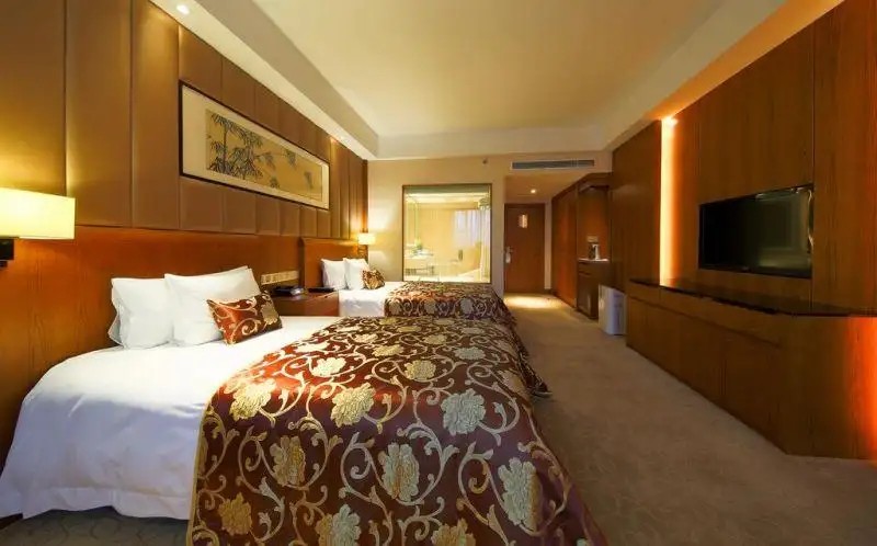 MASON HOTEL