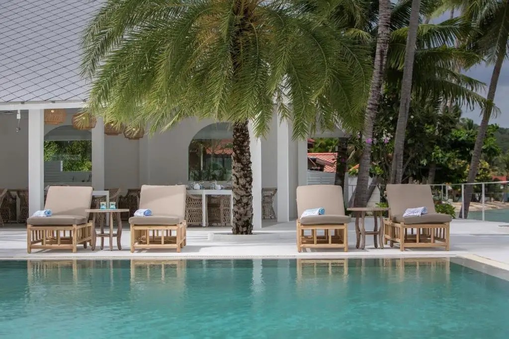 TEMBO BEACH CLUB & RESORT