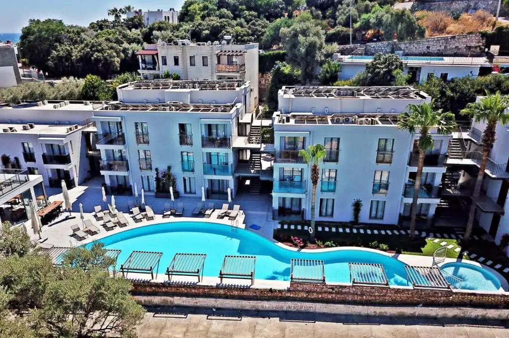 QUEEN RESIDENCES & APARTS (EX. TIME TO SMILE MAVI HOTEL & RESIDENCE)