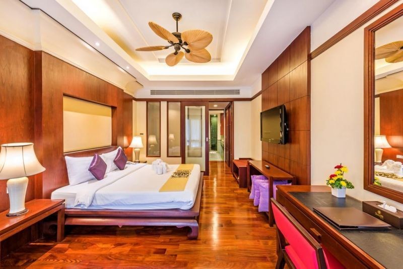 family suite (duplex)